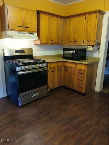 3609 Stoer Road, Shaker Heights, OH 44122