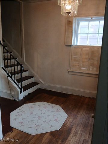 3609 Stoer Road, Shaker Heights, OH 44122