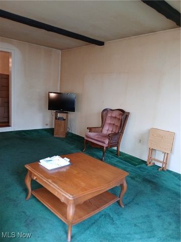 3609 Stoer Road, Shaker Heights, OH 44122