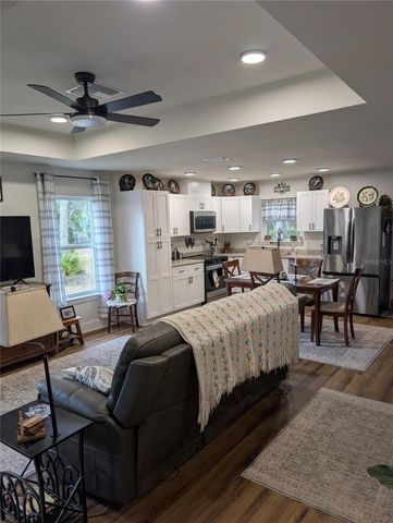 11190 NW 100TH AVENUE, Chiefland, FL 32626