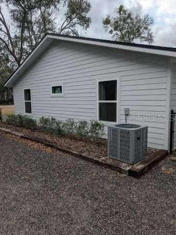 11190 NW 100TH AVENUE, Chiefland, FL 32626