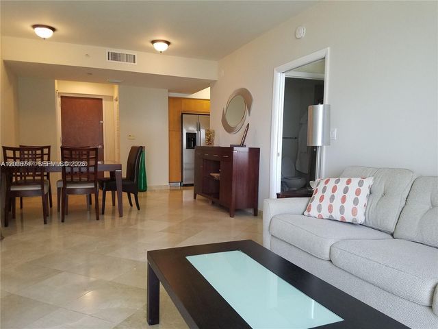 6365 Collins Ave 910, Miami Beach, FL 33141