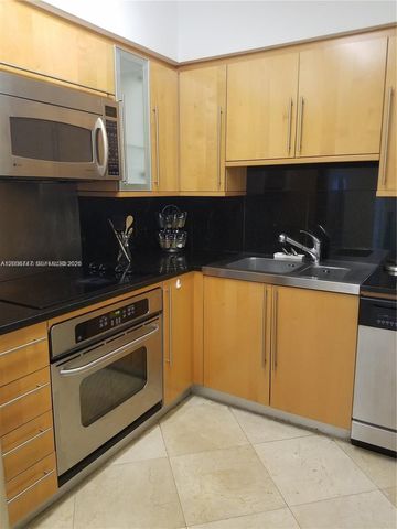 6365 Collins Ave 910, Miami Beach, FL 33141