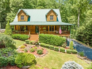 528 Brannon Forest Drive, Waynesville, NC 28785