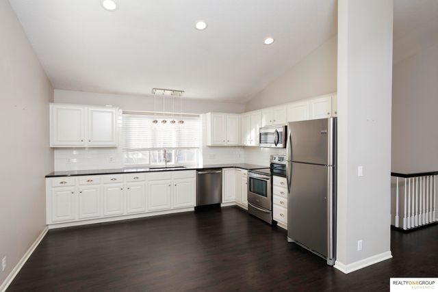 2915 N 145Th Avenue, Omaha, NE 68116