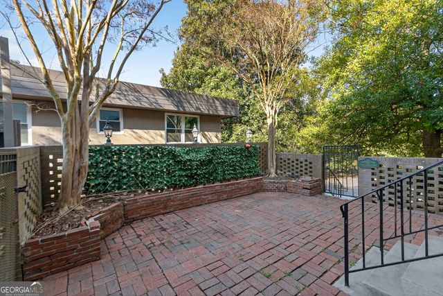 275 Lakemoore Drive NE D, Atlanta, GA 30342