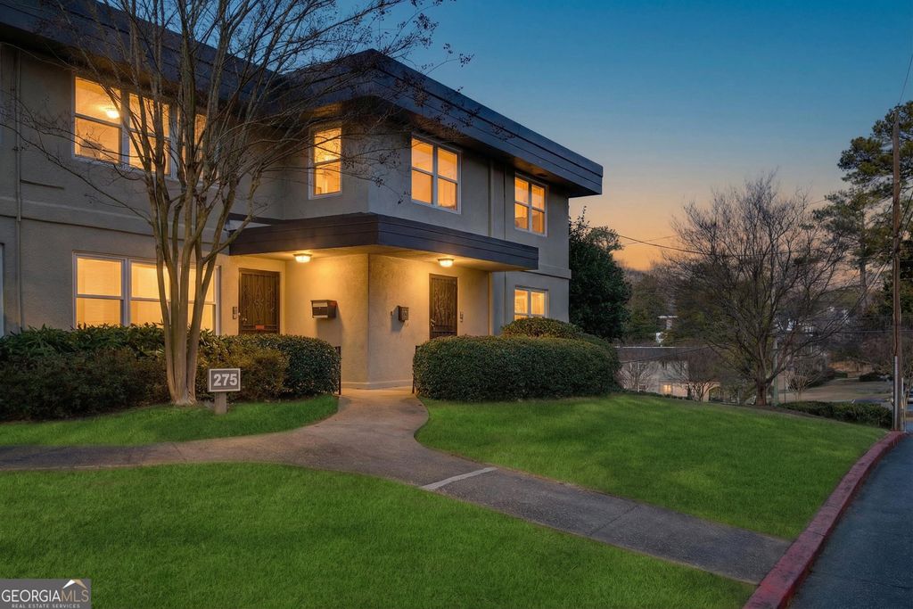 275 Lakemoore Drive NE D, Atlanta, GA 30342