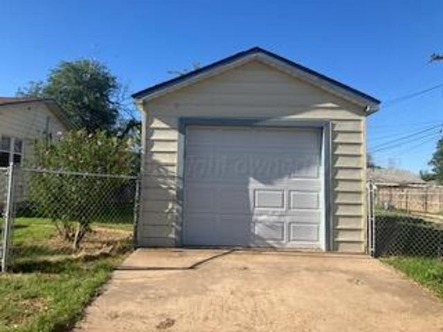 4500 S BONHAM Street, Amarillo, TX 79110