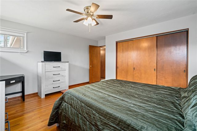 112 Wishart Dr, Brighton Twp, PA 15009