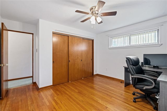 112 Wishart Dr, Brighton Twp, PA 15009