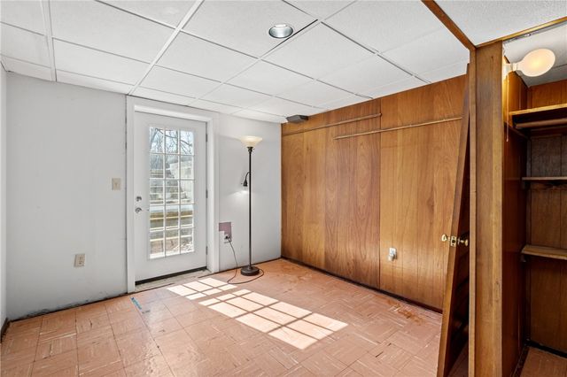 112 Wishart Dr, Brighton Twp, PA 15009