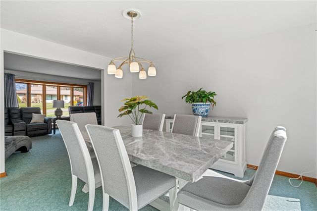 112 Wishart Dr, Brighton Twp, PA 15009