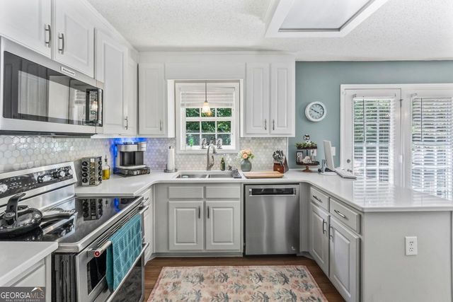 5410 Lombardy Drive, Lula, GA 30554