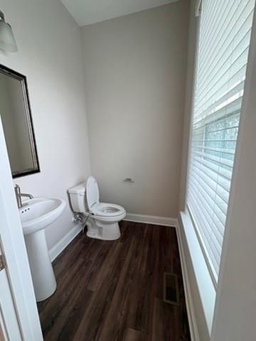 108 Caravelle Ln, Alpharetta, GA 30005