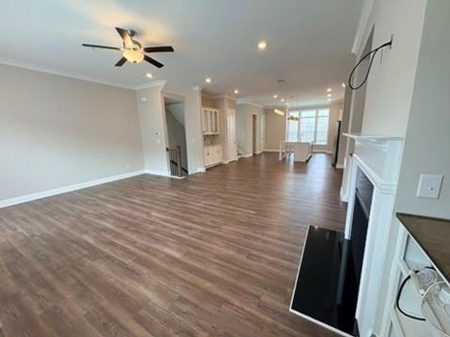 108 Caravelle Ln, Alpharetta, GA 30005