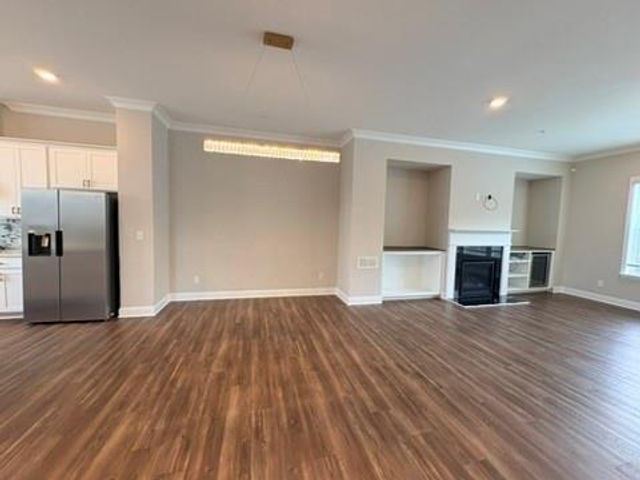 108 Caravelle Ln, Alpharetta, GA 30005