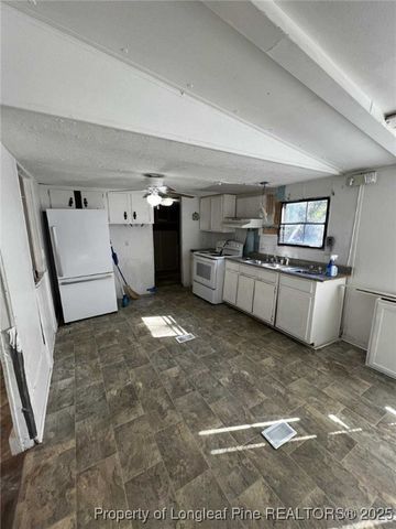 566 Quail Run Road, Lumberton, NC 28358