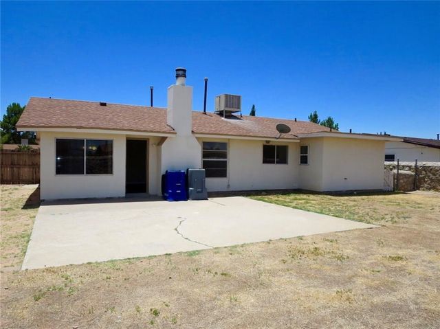 10807 Elkhart Drive, El Paso, TX 79935