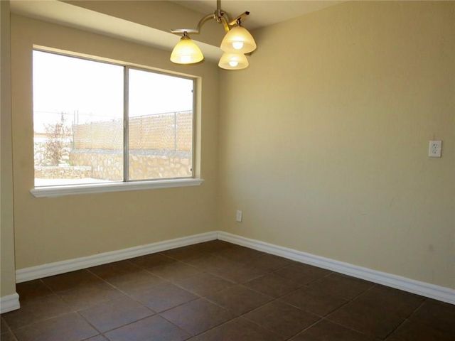 10807 Elkhart Drive, El Paso, TX 79935