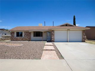 10807 Elkhart Drive, El Paso, TX 79935