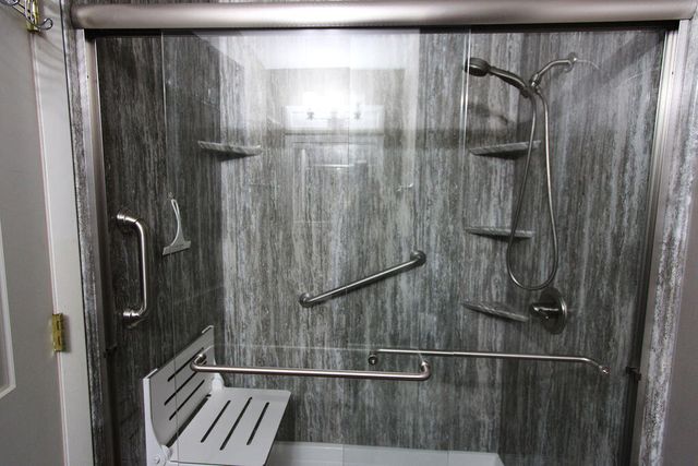 955 W 200 N, La Porte, IN 46350