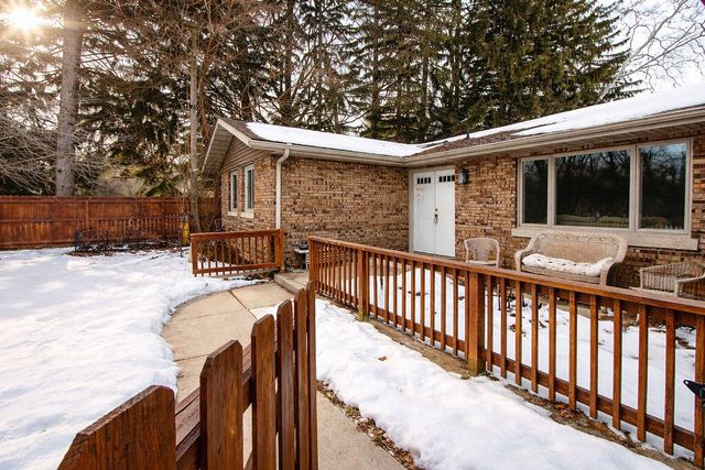 955 W 200 N, La Porte, IN 46350