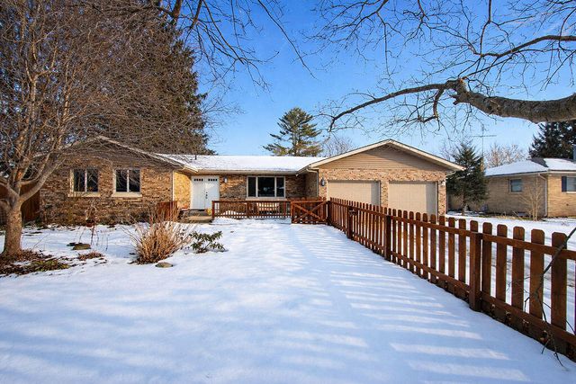 955 W 200 N, La Porte, IN 46350