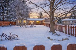 955 W 200 N, La Porte, IN 46350