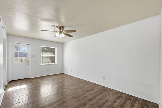 1812 Frances Drive 1810, Garland, TX 75042