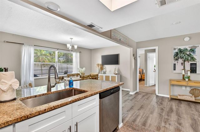 3009 22ND AVENUE W, Bradenton, FL 34205