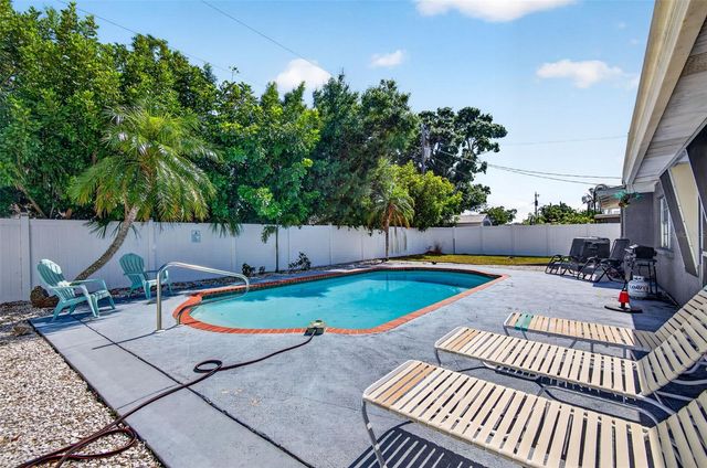 3009 22ND AVENUE W, Bradenton, FL 34205