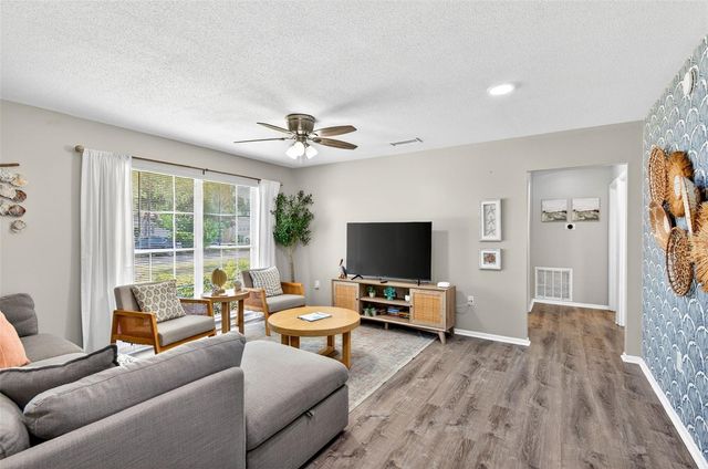3009 22ND AVENUE W, Bradenton, FL 34205