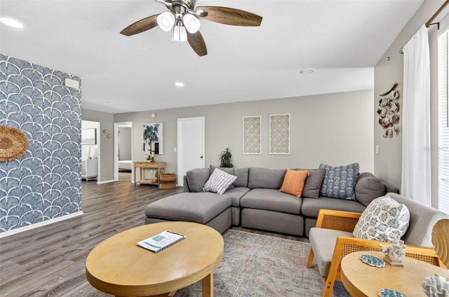3009 22ND AVENUE W, Bradenton, FL 34205