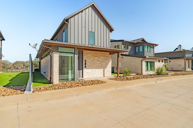 380 Ryan Joe Circle, Iredell, TX 76649