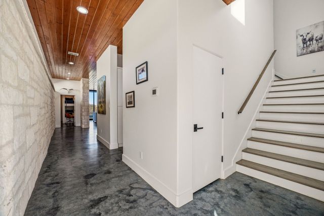 380 Ryan Joe Circle, Iredell, TX 76649