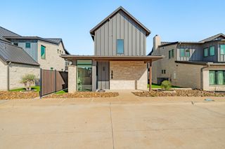 380 Ryan Joe Circle, Iredell, TX 76649