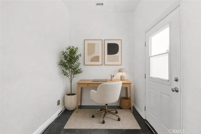 8621 Keokuk, Winnetka, CA 91306