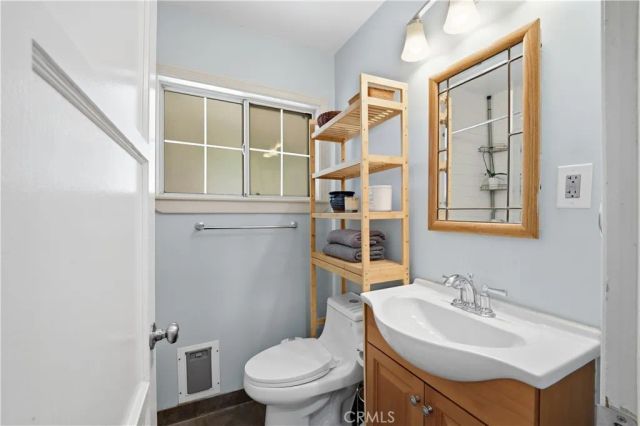 8621 Keokuk, Winnetka, CA 91306