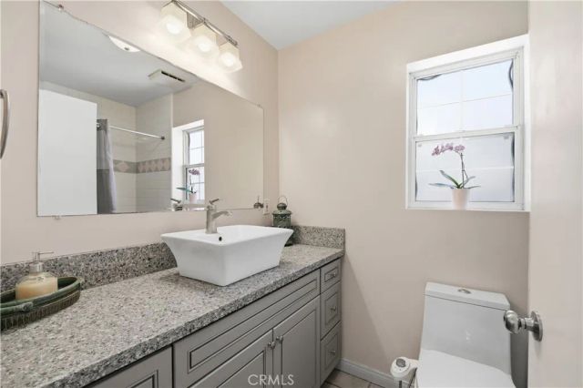 8621 Keokuk, Winnetka, CA 91306