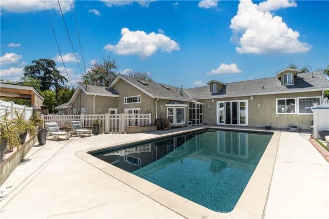 8621 Keokuk, Winnetka, CA 91306