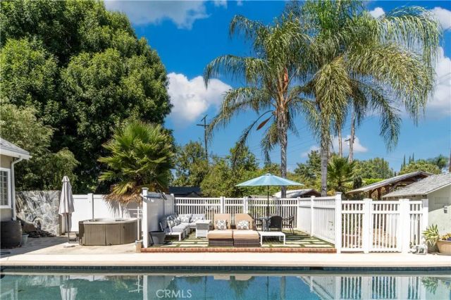 8621 Keokuk, Winnetka, CA 91306