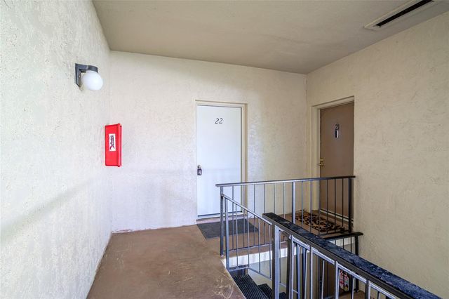 3236 S SEMORAN BOULEVARD 22, Orlando, FL 32822