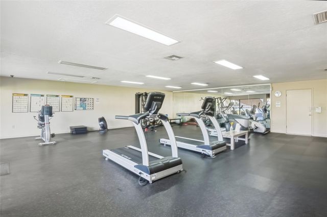 3236 S SEMORAN BOULEVARD 22, Orlando, FL 32822