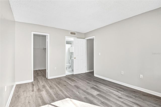 3236 S SEMORAN BOULEVARD 22, Orlando, FL 32822