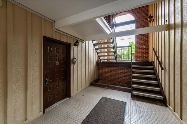 9-2 Briarcliff Drive S 2, Ossining, NY 10562