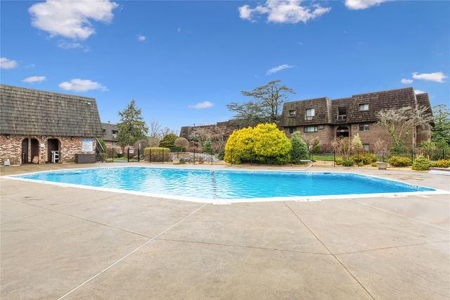 9-2 Briarcliff Drive S 2, Ossining, NY 10562