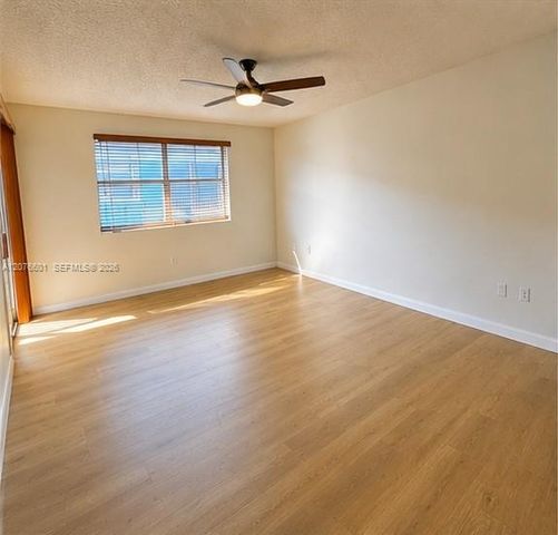 2646 SE 19th Court 204-D, Homestead, FL 33035