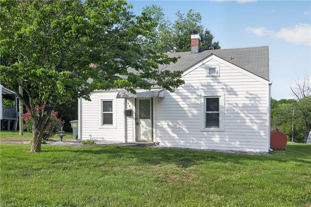 544 Austin Traphill Road, Elkin, NC 28621