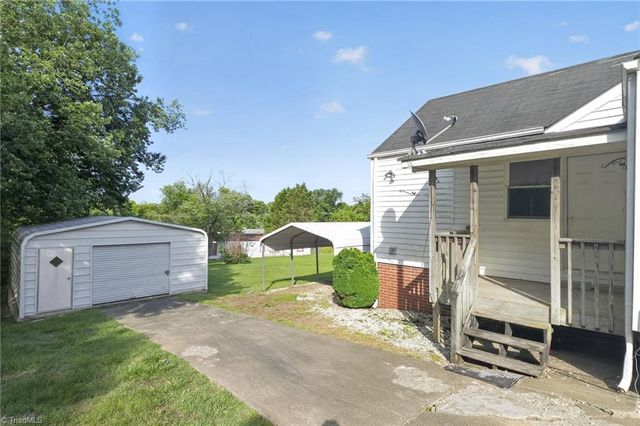 544 Austin Traphill Road, Elkin, NC 28621
