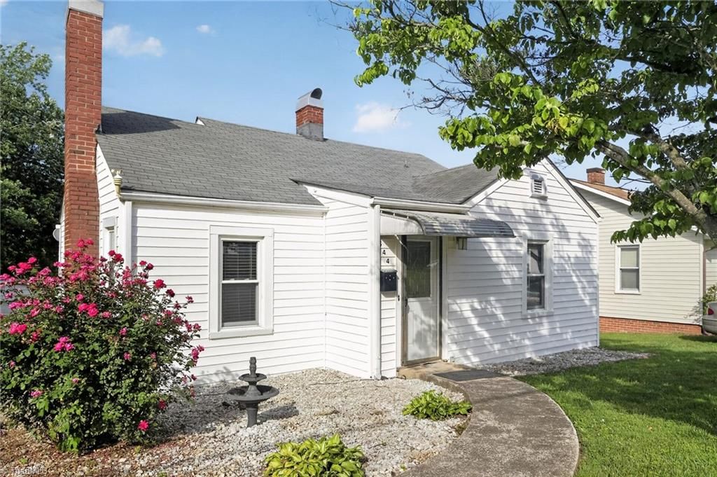 544 Austin Traphill Road, Elkin, NC 28621